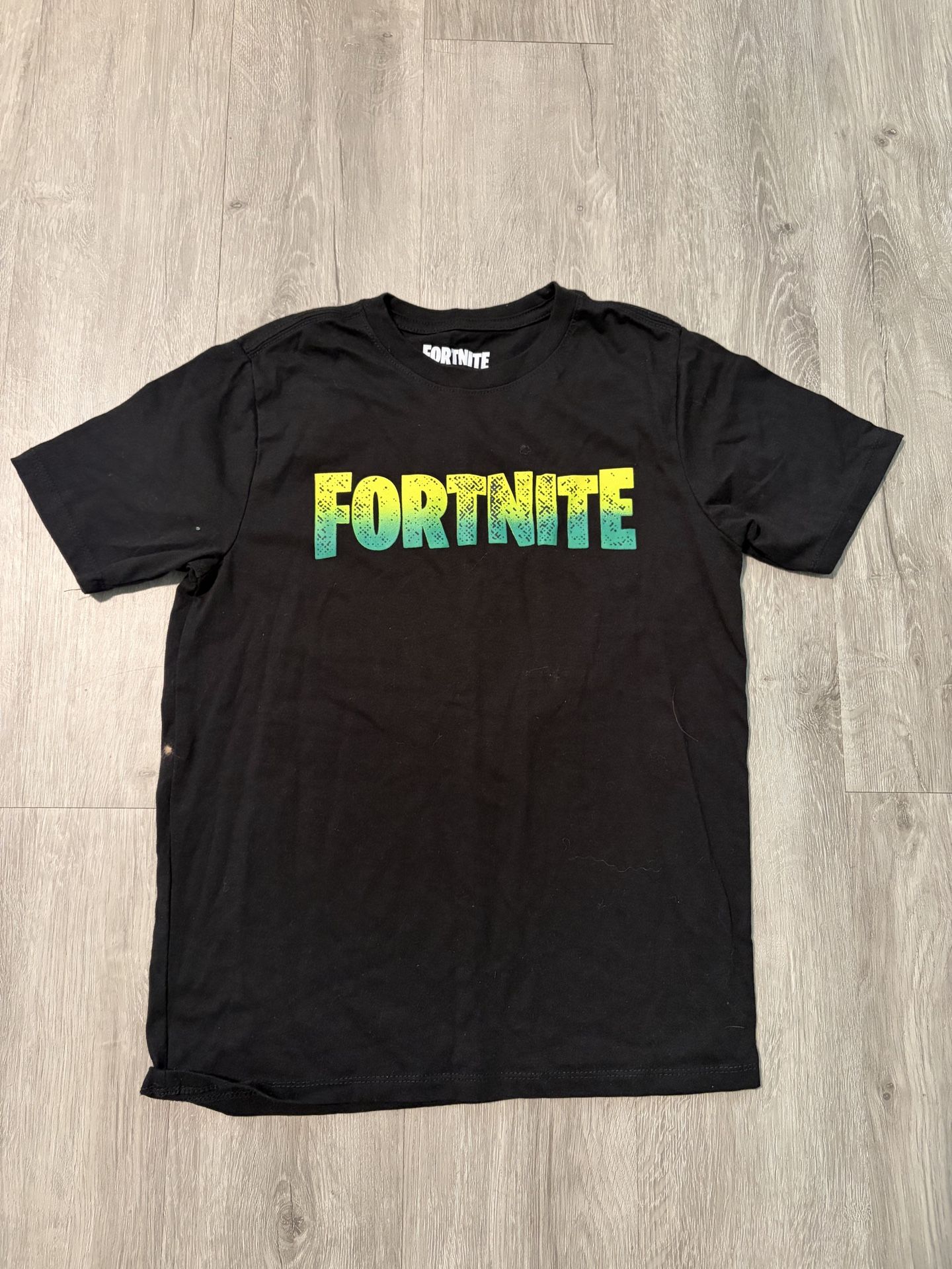 Fortnite Shirt Size 10/12 Large Boys