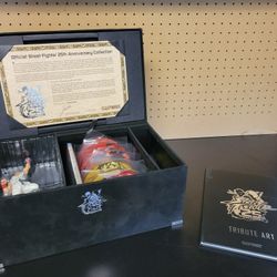 Street Fighter 25th Anniversary Box And Mini Arcade Machine