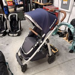 Uppababy Cruz Stroller With Piggyback 