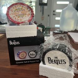 Beatles Ceramic Salt & Pepper Shaker Set