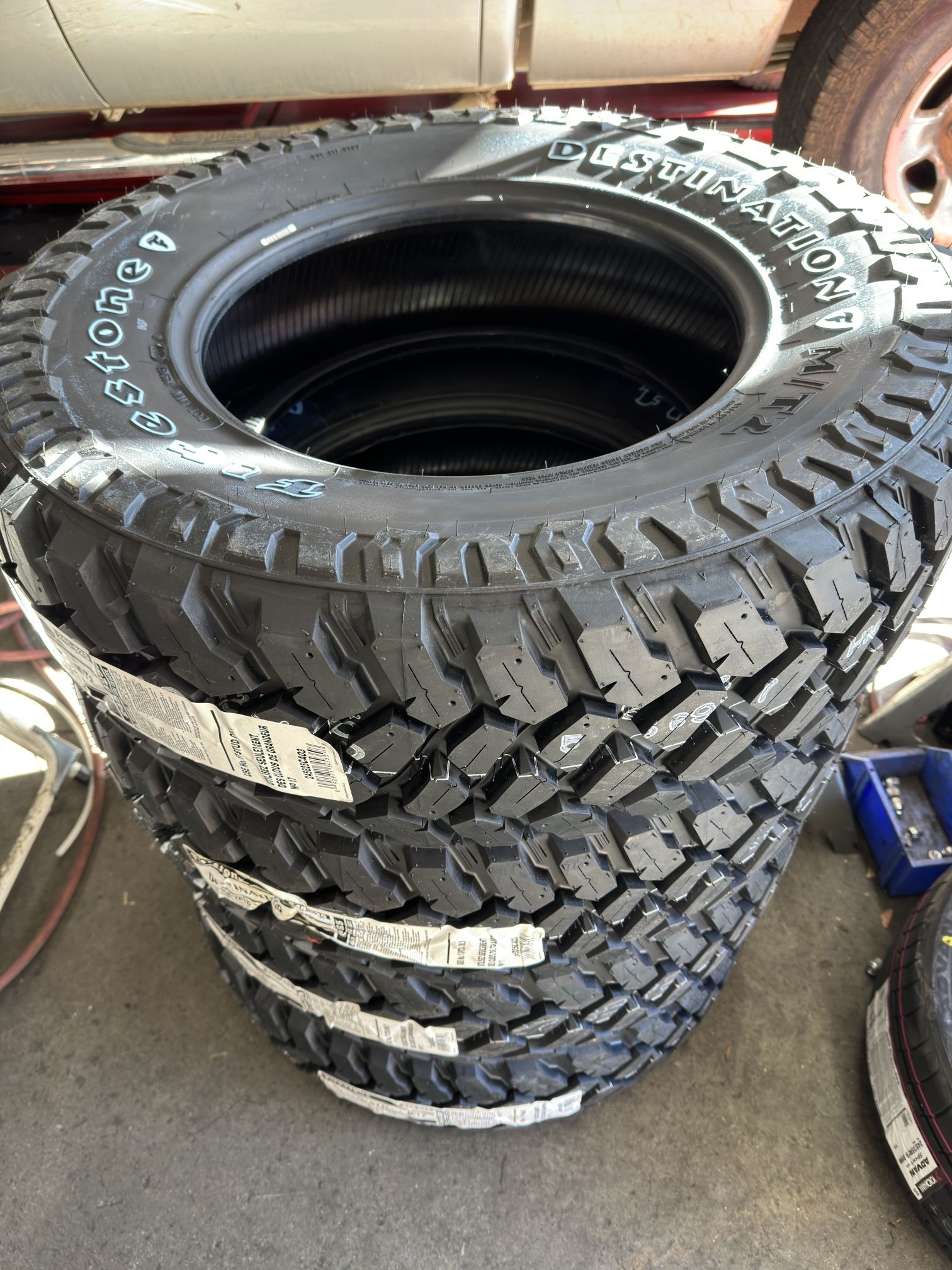 New Tire LT 275/70R18 Firestone Destination MT2 125Q Set Of 4 Tires