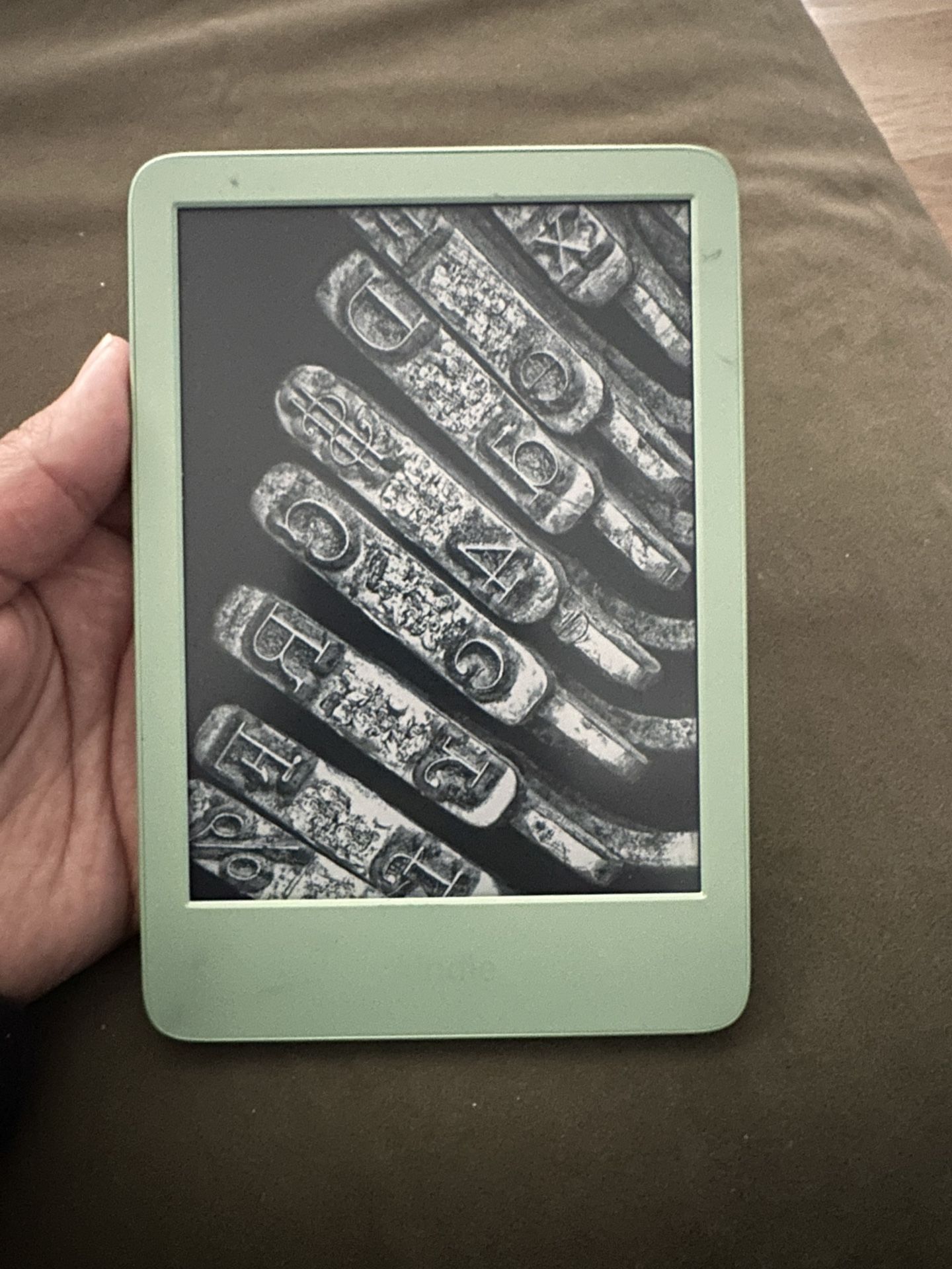 Kindle 16g WITHOUT Lock Screen ADDS 