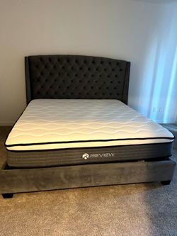King size bed