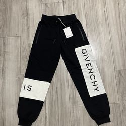 ✨New! Givenchy Sweatpants
