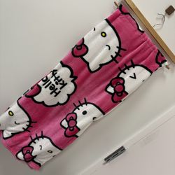 Pink Hello Kitty Blanket Perfect For Valentines