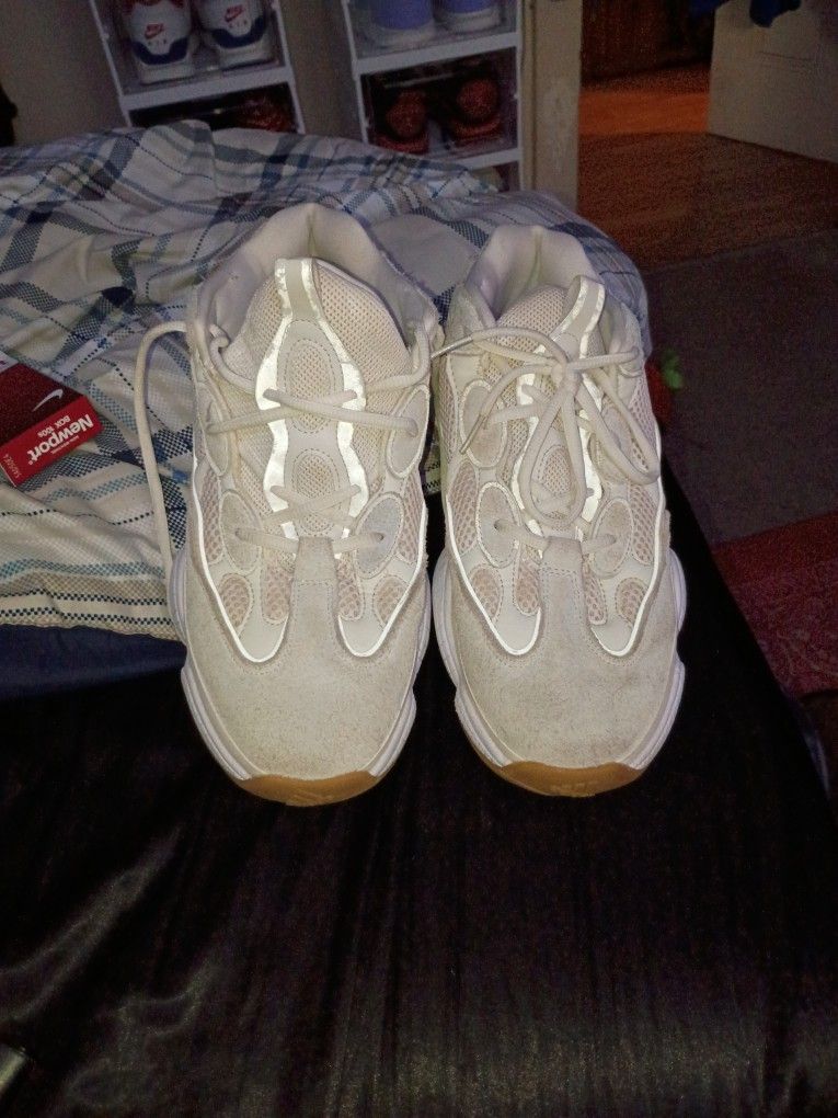 Yezzy