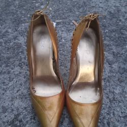 Aldo Gold Heels