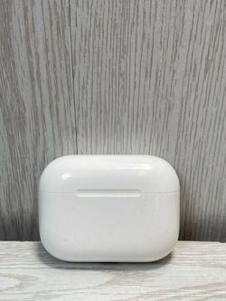Apple Airpods Pro 3 Wireless Earbuds With Active Noise Cancellation(A1G014533)