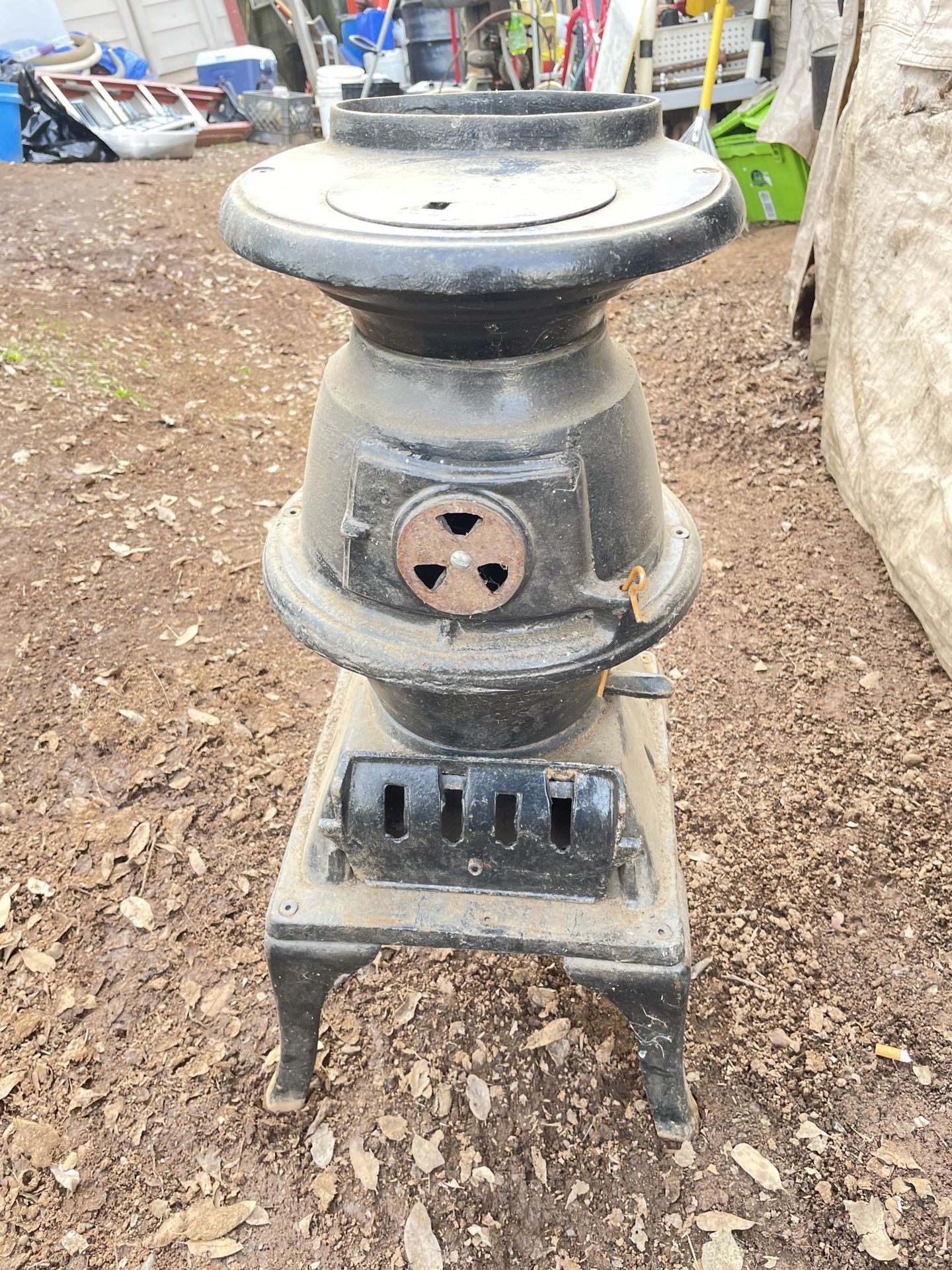Antique cast-iron pot belly stove for Sale in Sonora, CA - OfferUp