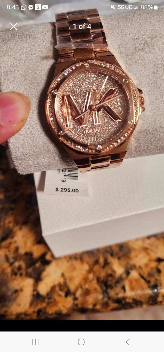 Michael Kors watch ⌚️