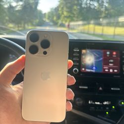 iPhone 15 Pro