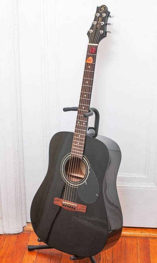 EXC+ barley used Greg Bennett D1 Mahogany Acoustic Guitar