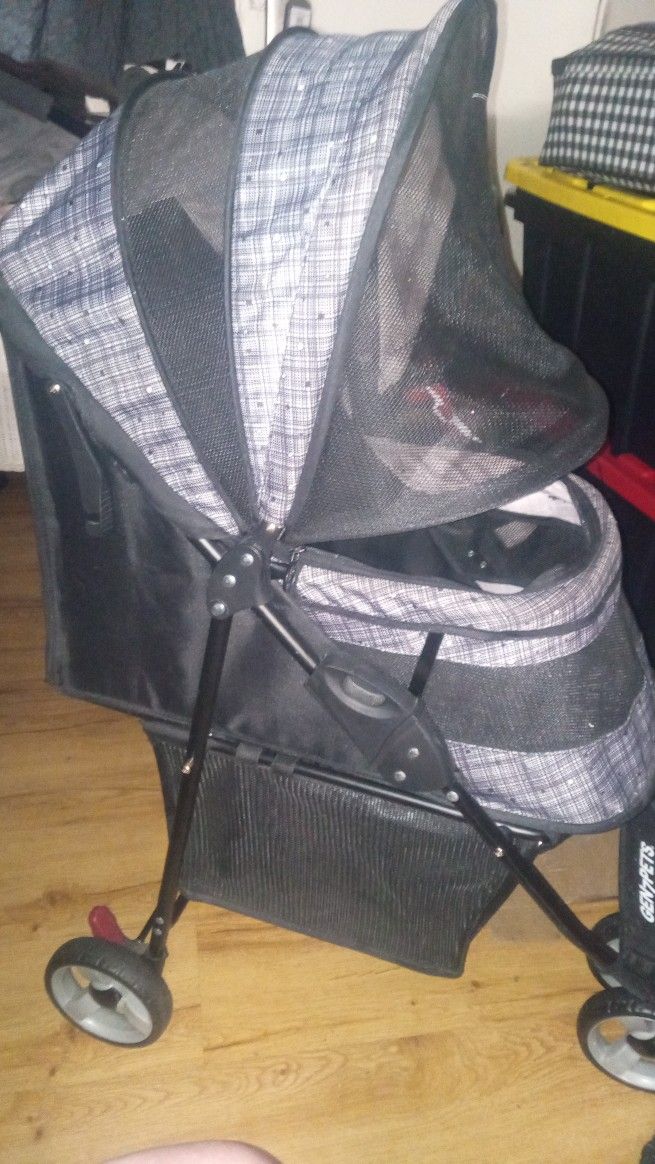 Cat/Dog Stroller
