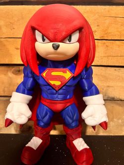 (Collectible) Superman/Knuckles Mashup Figurine