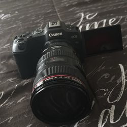 Canon R8