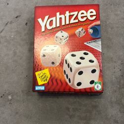 Like new Yahtzee game
