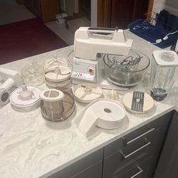 Retro Kitchen Center 