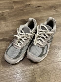 Made in USA 990v4 New Balance - Used Like New 9.5 Women’s 8 Men’s