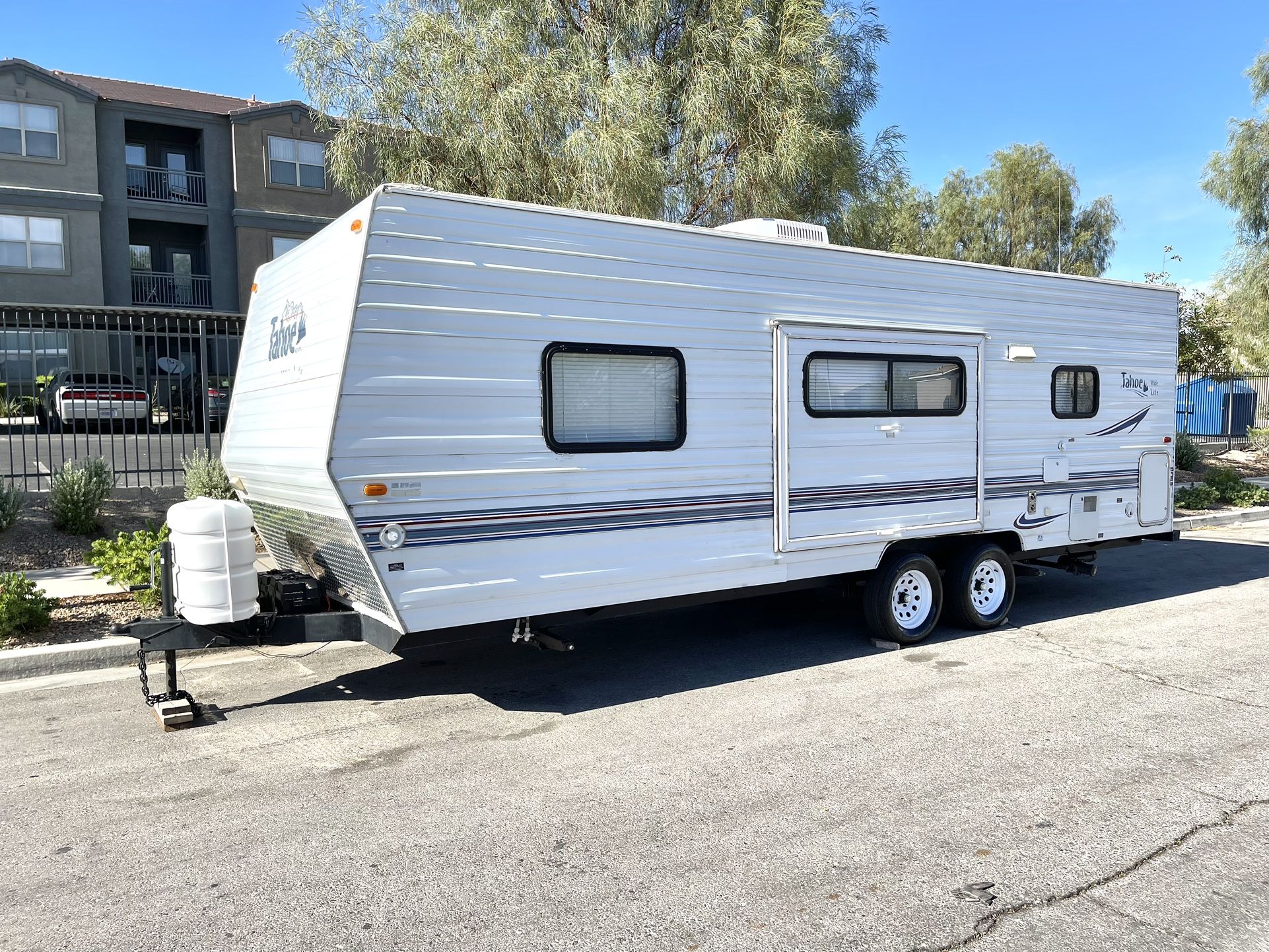 2004 Travel trailer 23 feet for Sale in Las Vegas, NV - OfferUp