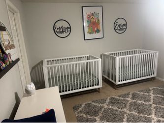 Modern baby crib and mattress