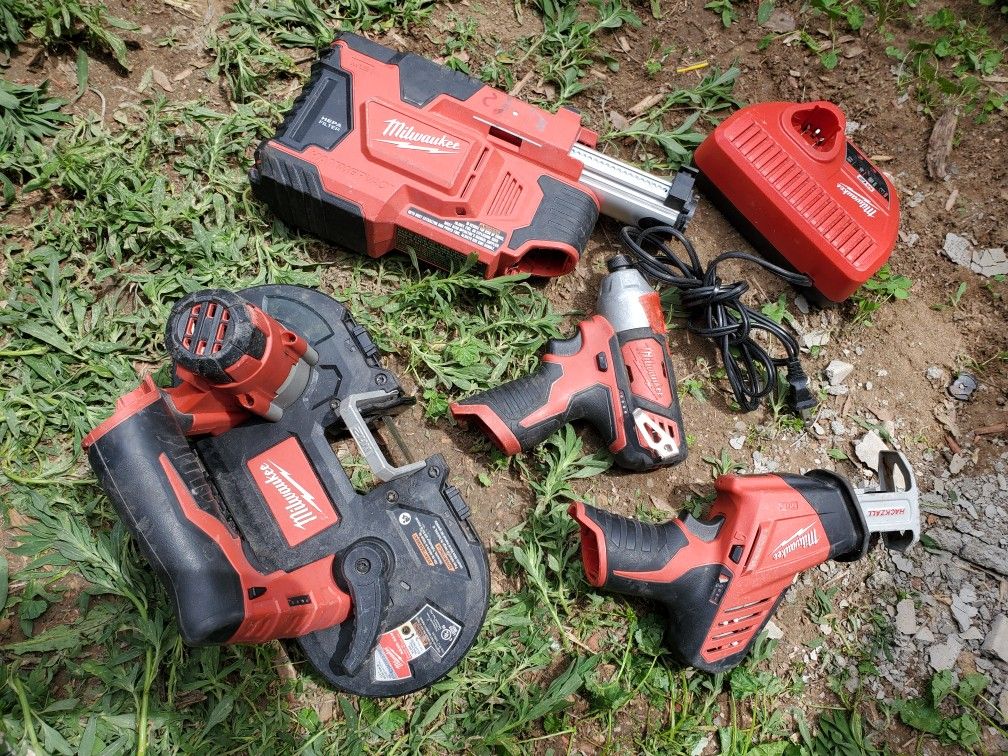 Milwaukee Tools