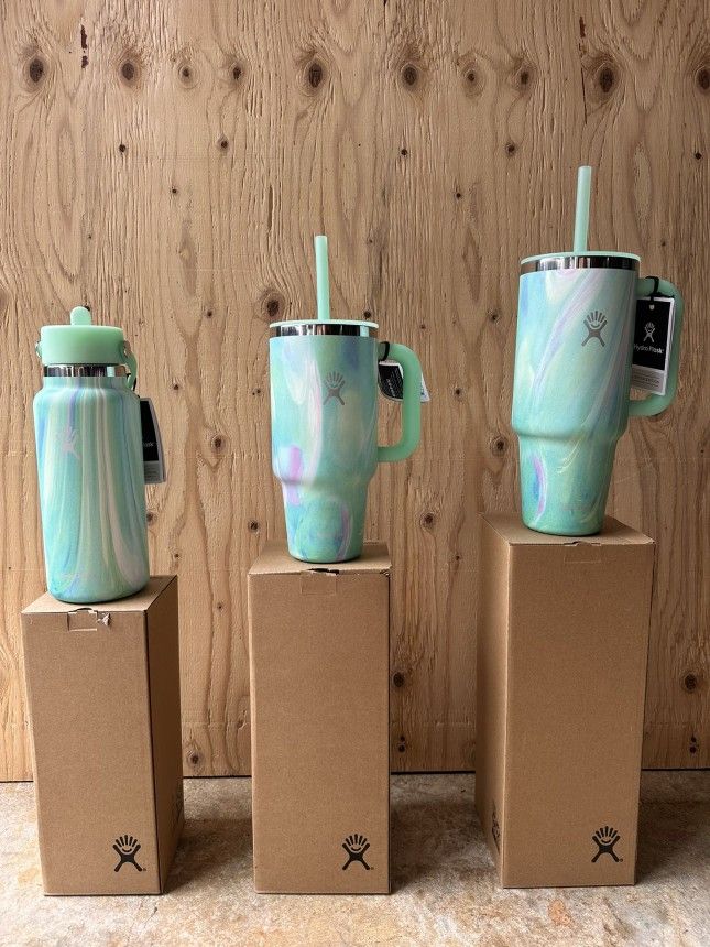 24oz, 32oz, And 40oz Special Edition Hydroflasks