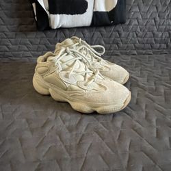 Yeezy 500