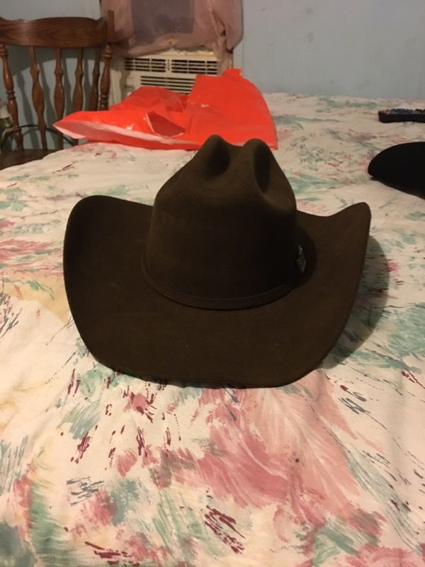 Potrero hats. 30X