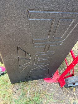 Sub woofer / custom box