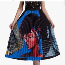 Pleated skirts with a patterned print.