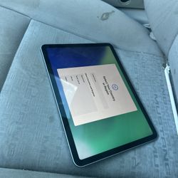iPad 10th Gen 