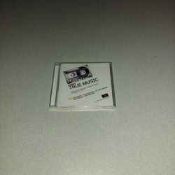 BUDWEISER TRUE MUSIC EIGHT OF THE HOTTEST UNSIGNED BANDS IN AMERICA TODAY CD NEW FACTORY SEALED. HAS A COUPLE SMALL CRACKS ON BOTTOM FRONT OF CD