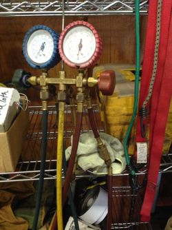 R-22 gauges w quick shut offs $37obo