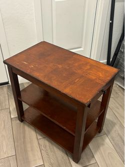 End table / night stand