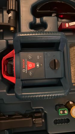 Bosch 800 ft. Rotary Laser Level Complete Kit Self Leveling