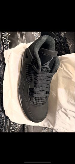 Air Jordan 4 Black Cat Sneaker