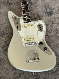 Fender Jaguar - Japan MIJ - Limited Edition FSR - Inca Silver - USA Pickups