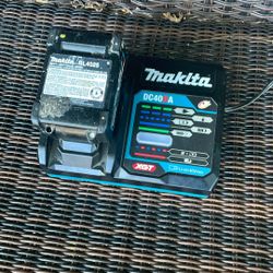 Makita Charger