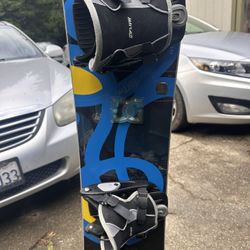 DC Custom 56 Superfly II Snow Board & DC Snow Board Shoes