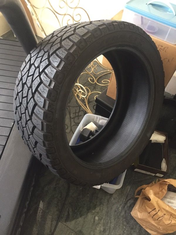 Cooper Tire Zeon LTZ 305/40R22