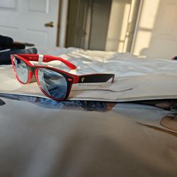 Ray-Ban Black And Red Sun Glasses 