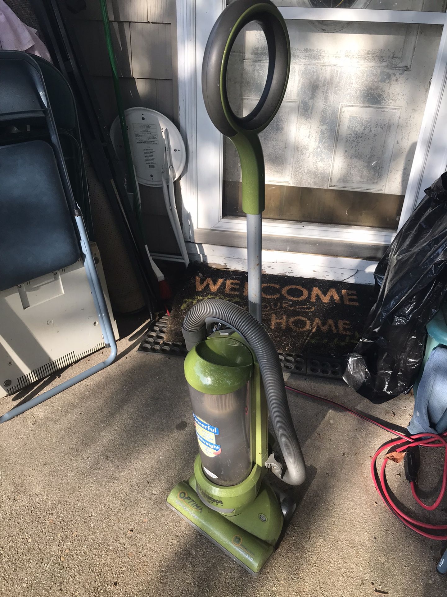 Lnew Hi powered bag less vacuum with attachments only $35 firm