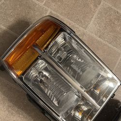 GMC Sierra Headlights 07-13