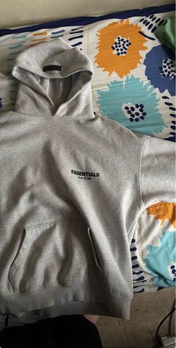 Essential hoodie