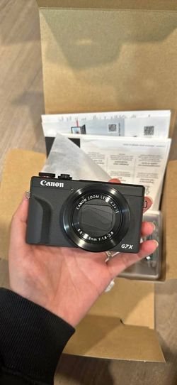 Canon G7X Mark III Camera