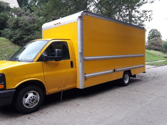 2012 gmc savannah 16 ft