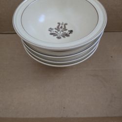 Vintage Pfaltzgraff "Village" Pattern Soup/Cereal/Salad Bowl (FOUR AVAILABLE)