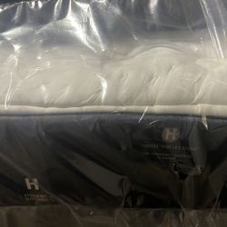 Hotel Colletion gel firm queen size brand new