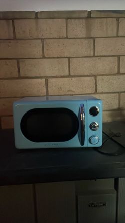 Retro blue microwave