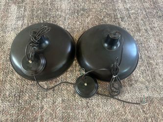 2 Kitchen Pendant Lights